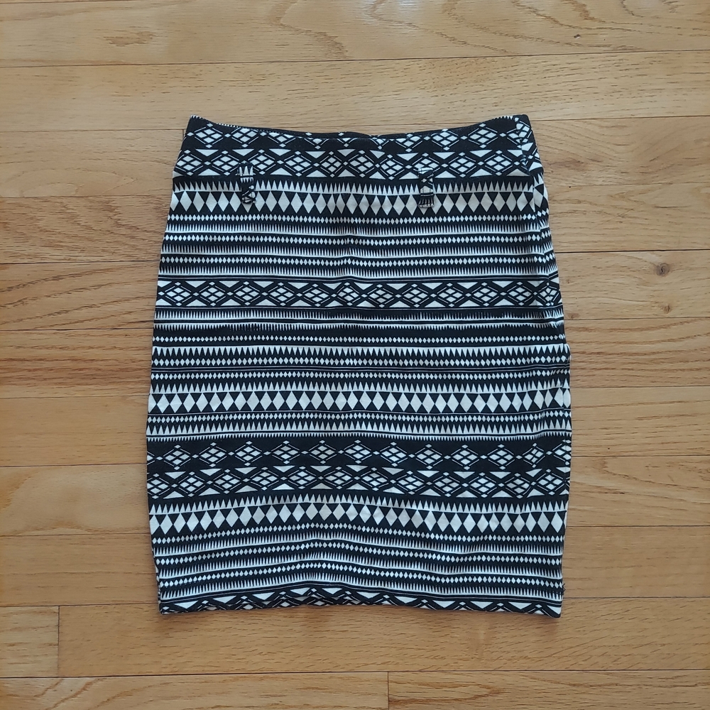 Charlotte Russe Black and White Aztec Mini Skirt
